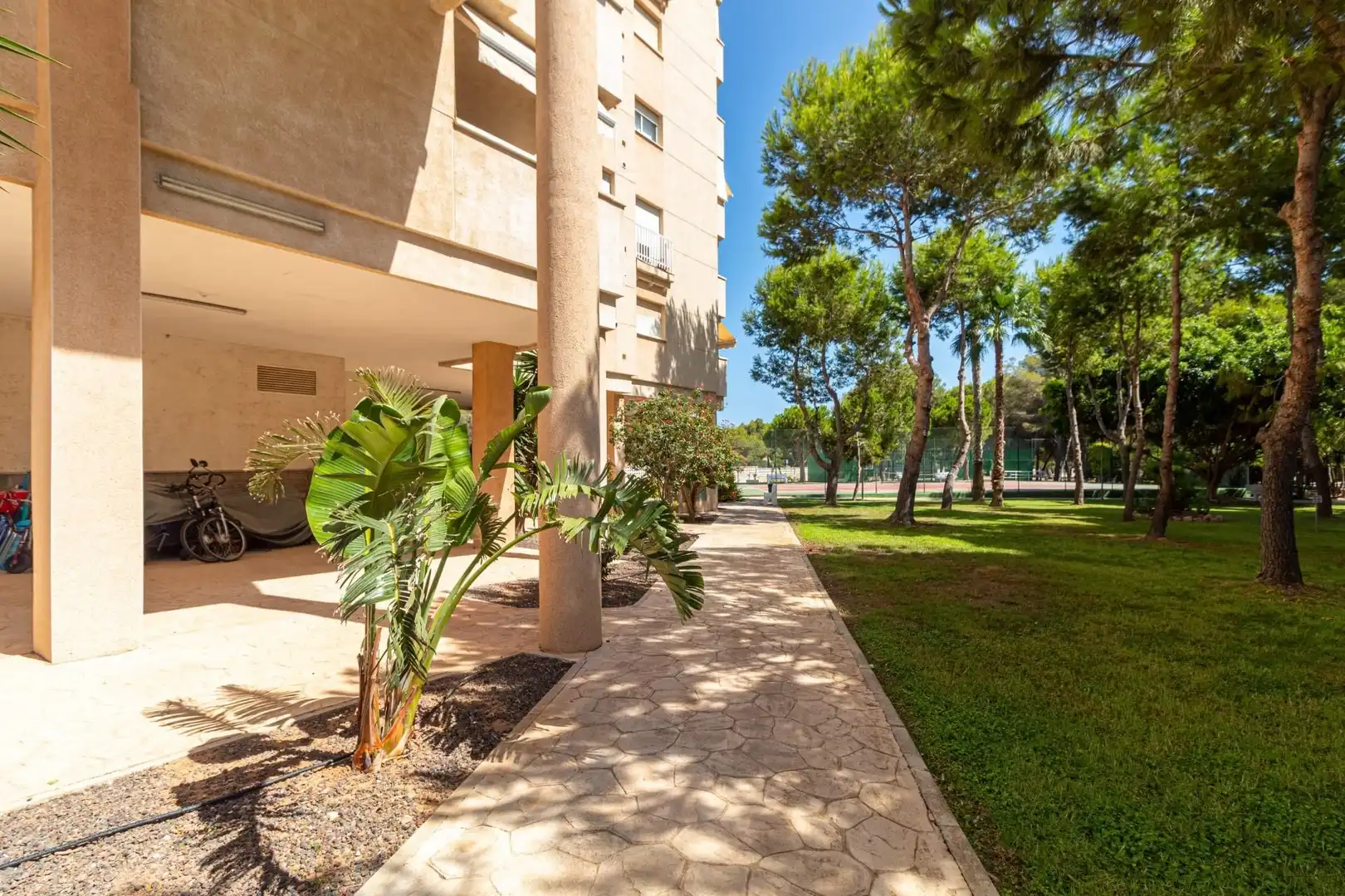 Vista exterior de Apartamento en venta en Orihuela con Aire acondicionado, Calefacción y Terraza