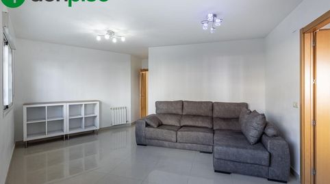 Foto 3 de Piso en venta en Calle Calle Aixa, 1, Atarfe, Granada