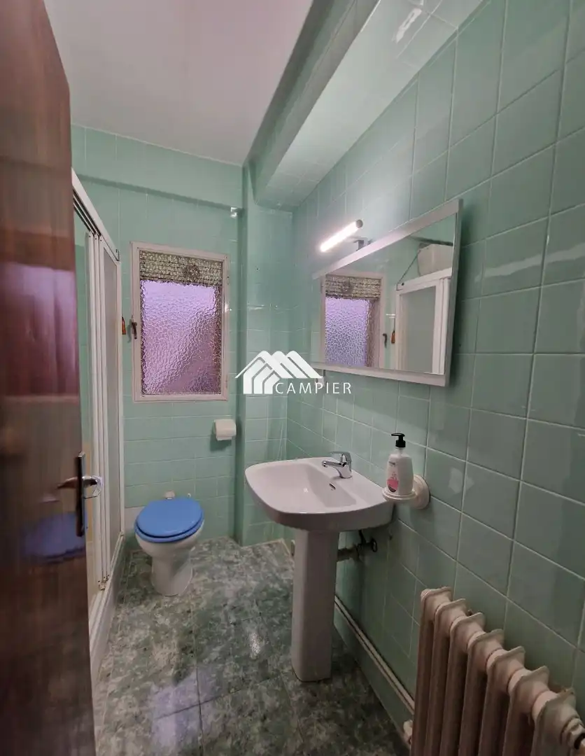 Baño de Piso en venta en Albacete con Aire acondicionado, Calefacción y Terraza