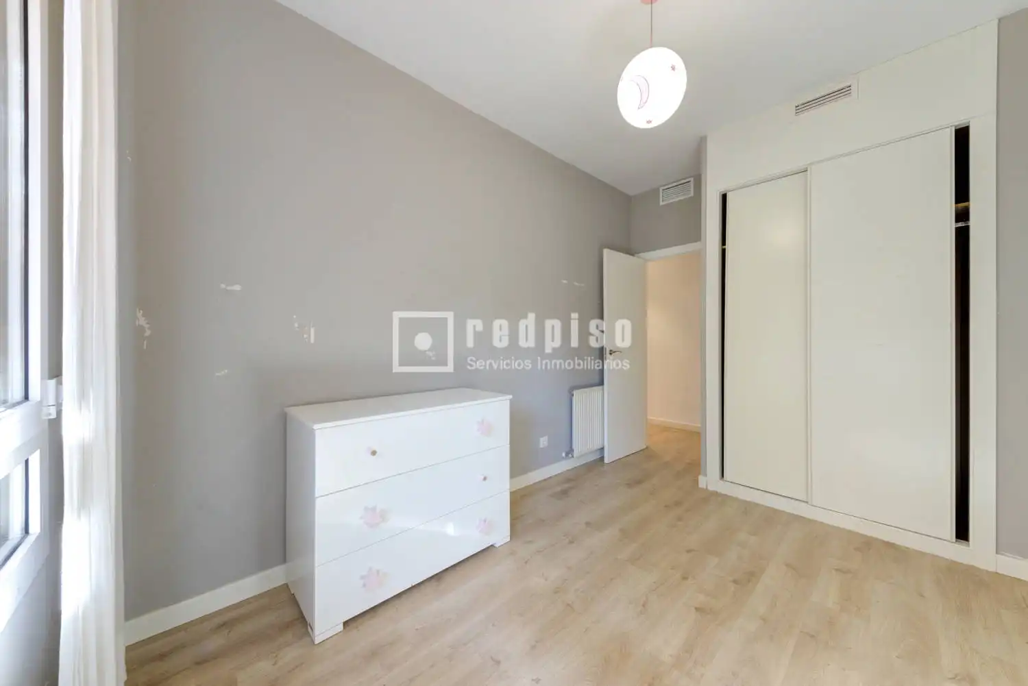 Habitación de Piso en venta en Boadilla del Monte con Aire acondicionado, Calefacción y Terraza