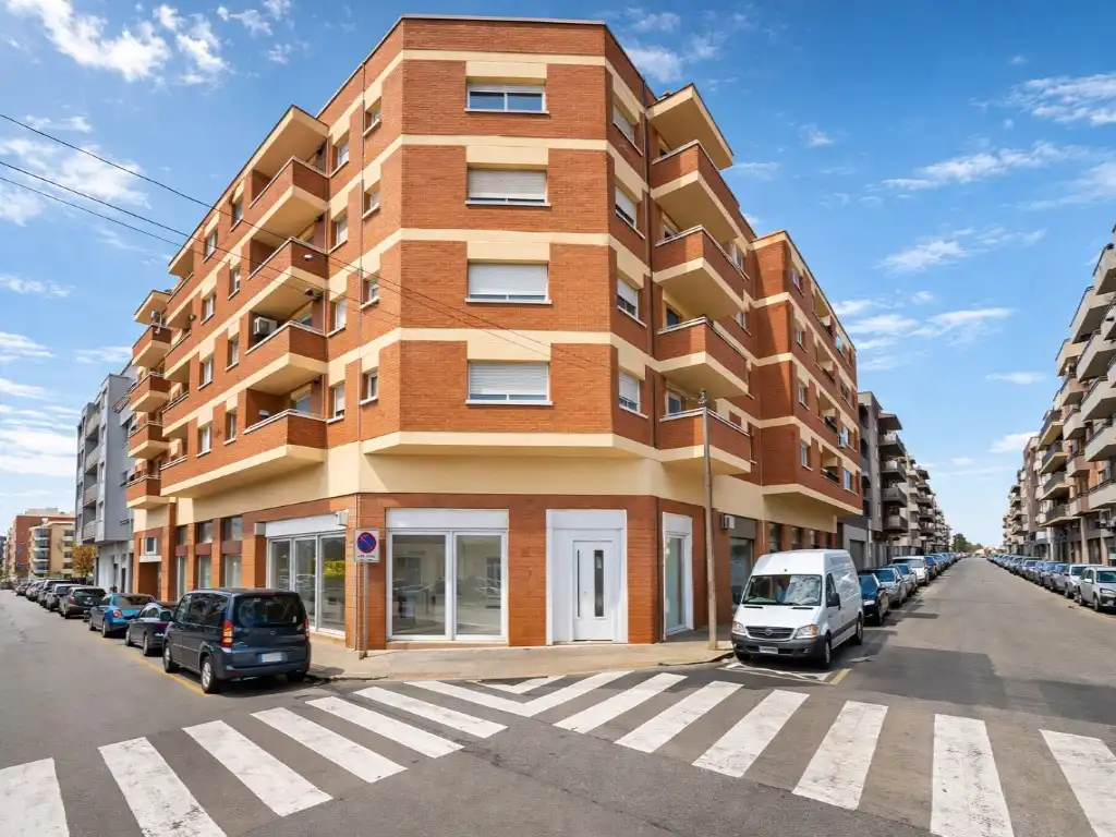 Erdgeschoss zum Verkauf in Calle Salvador Segui, L'Espirall