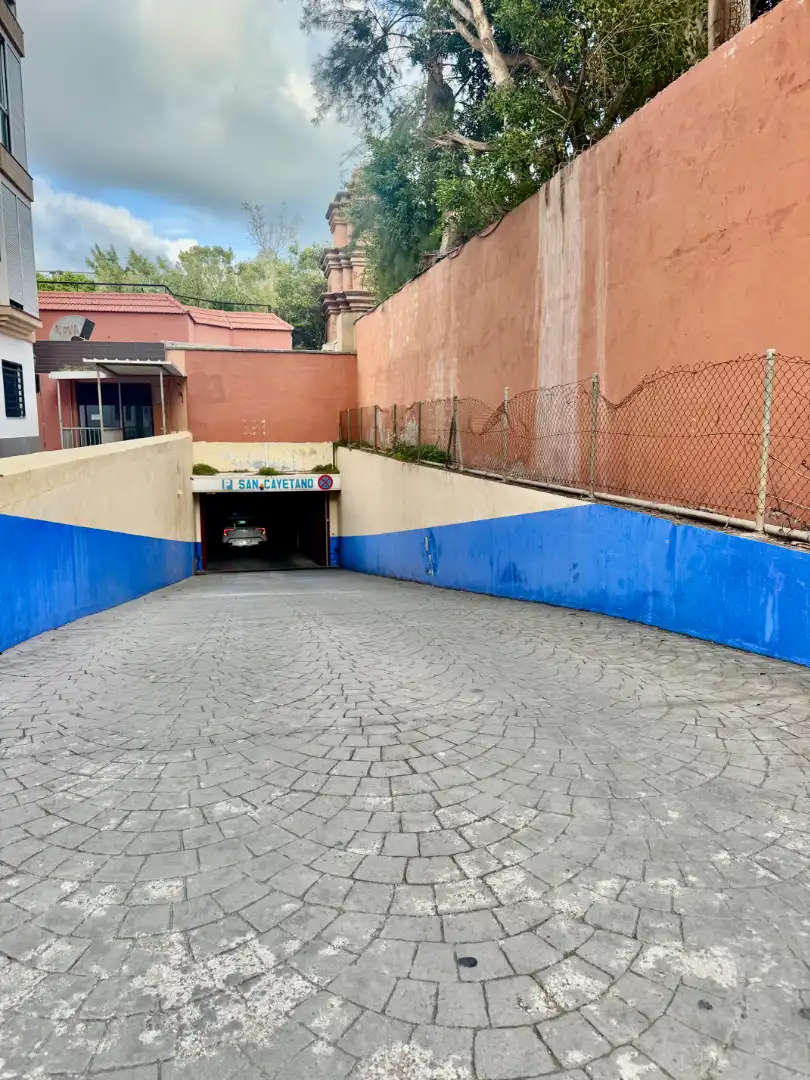 Vista exterior de Ático en venta en Fuengirola con Aire acondicionado, Calefacción y Terraza