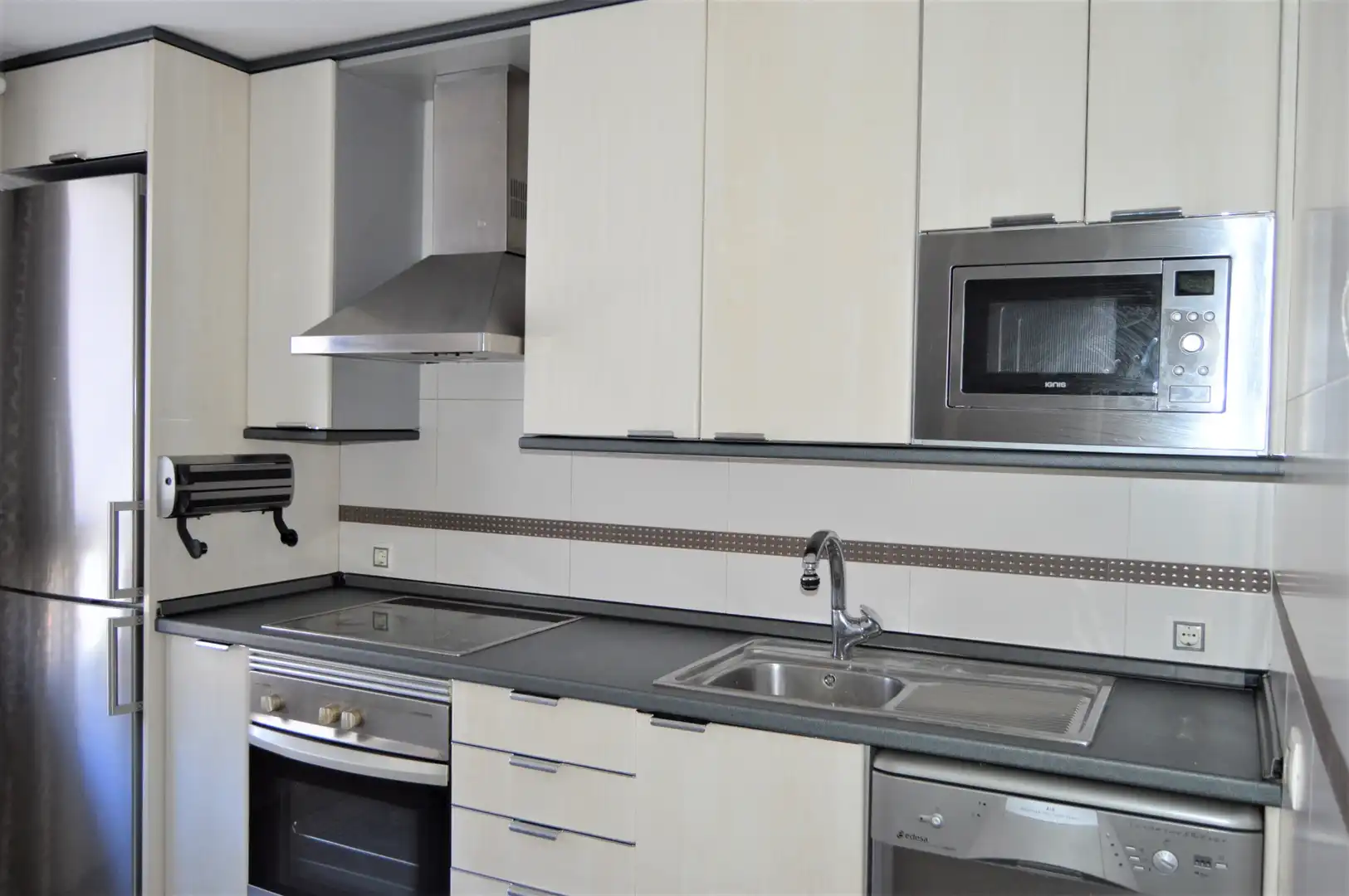 Küche von Wohnung zur Miete in Madrid mit Klimaanlage, Heizung und Parkett