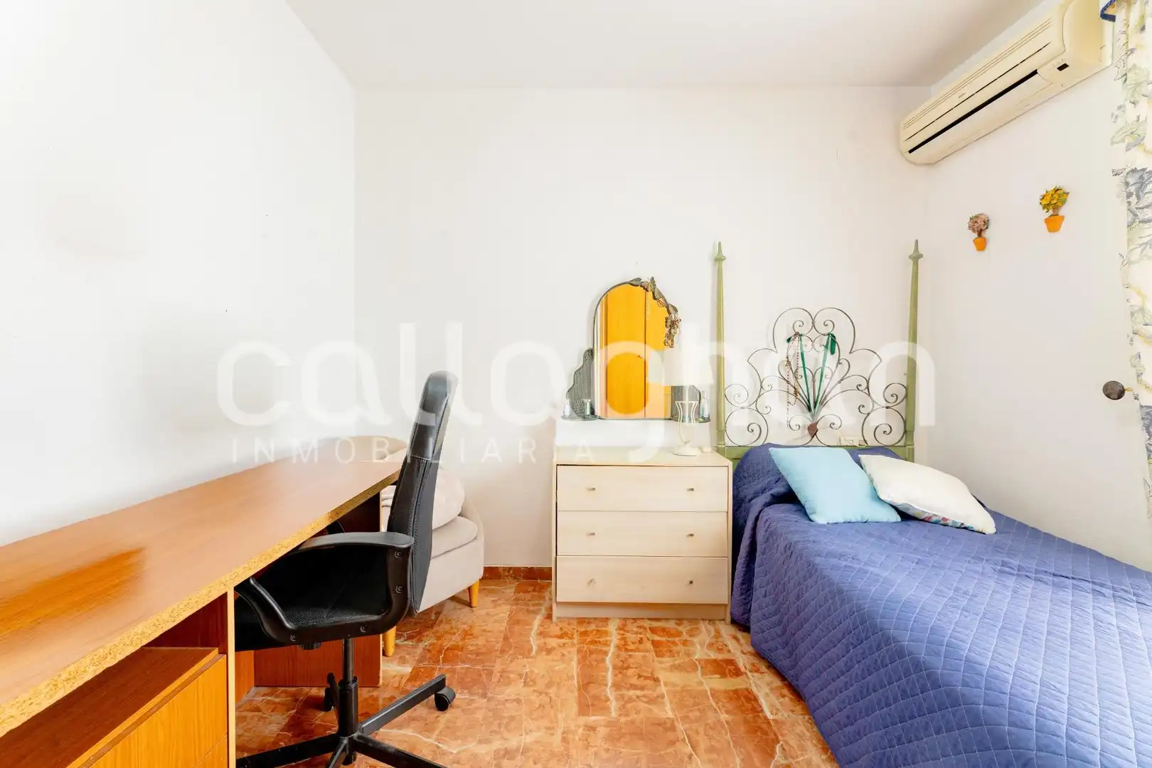 Schlafzimmer von Dachboden zum Verkauf in Valencia mit Klimaanlage, Heizung und Terrasse