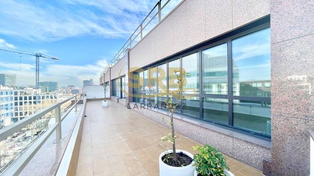 Oficina en Alquiler en Carrer de Sancho de Ávila en El Parc i la Llacuna del Poblenou