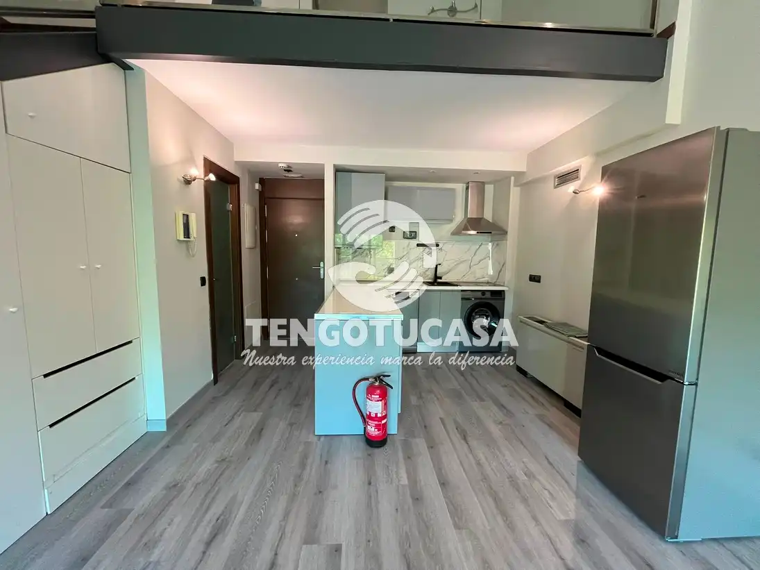 Kitchen of Flat for rent in Madrid  with Air Conditioner