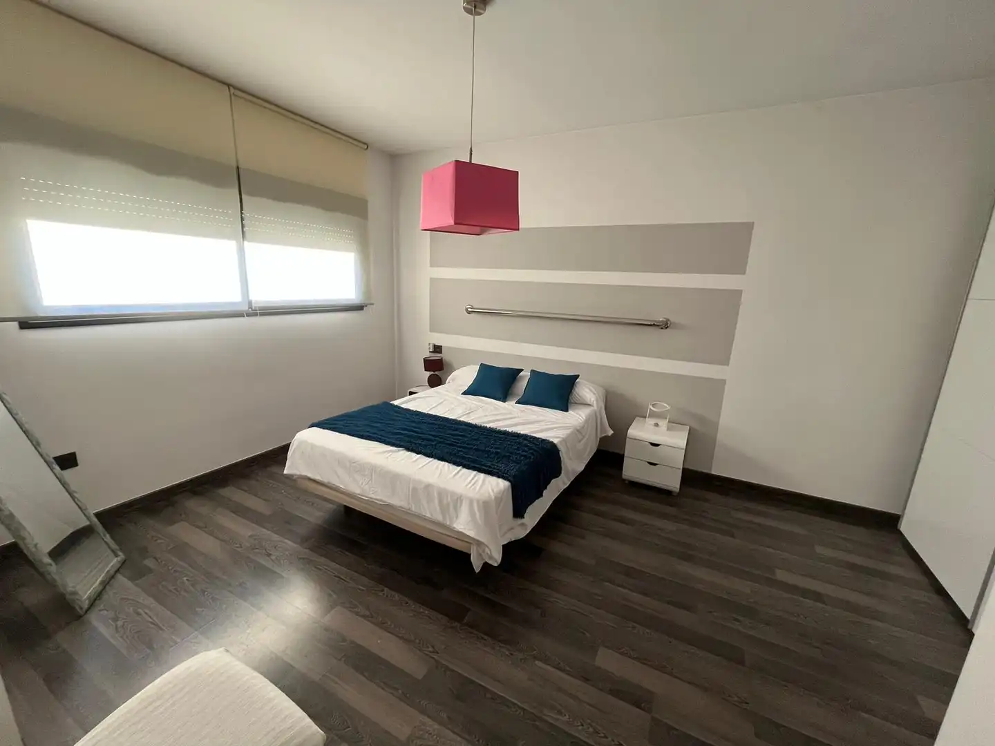 Schlafzimmer von Haus oder Chalet zum Verkauf in Dílar mit Klimaanlage, Heizung und Privatgarten
