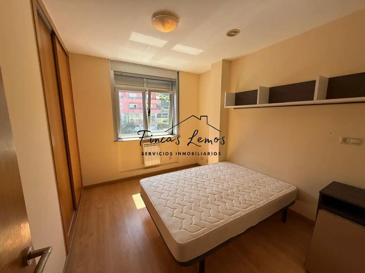 Bedroom of Flat for rent in Vimianzo  with Heating, Storage room and Furnished