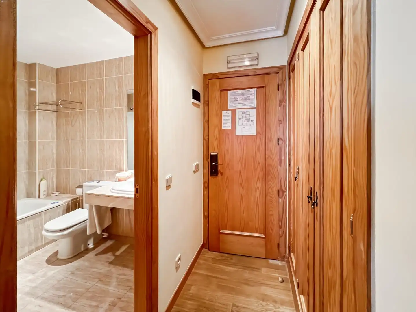 Country homes for sale in Buitrago del Lozoya  with Air Conditioner and Alarm