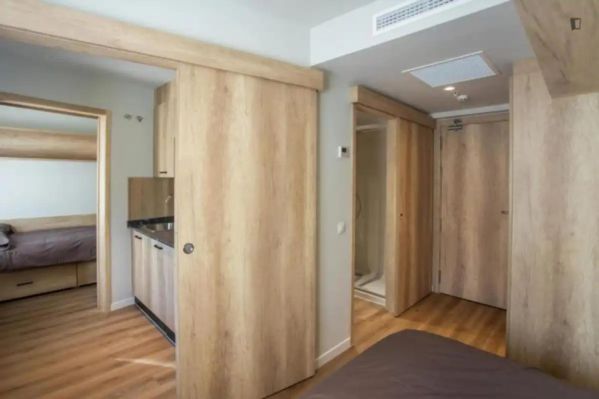 Bedroom of Flat for share in Bilbao   with Air Conditioner, Furnished and Internet