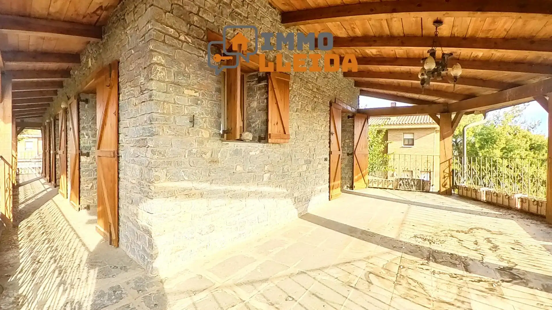 Casa con terraza en venta en Calle Sant Armengol 4, imagen 23
