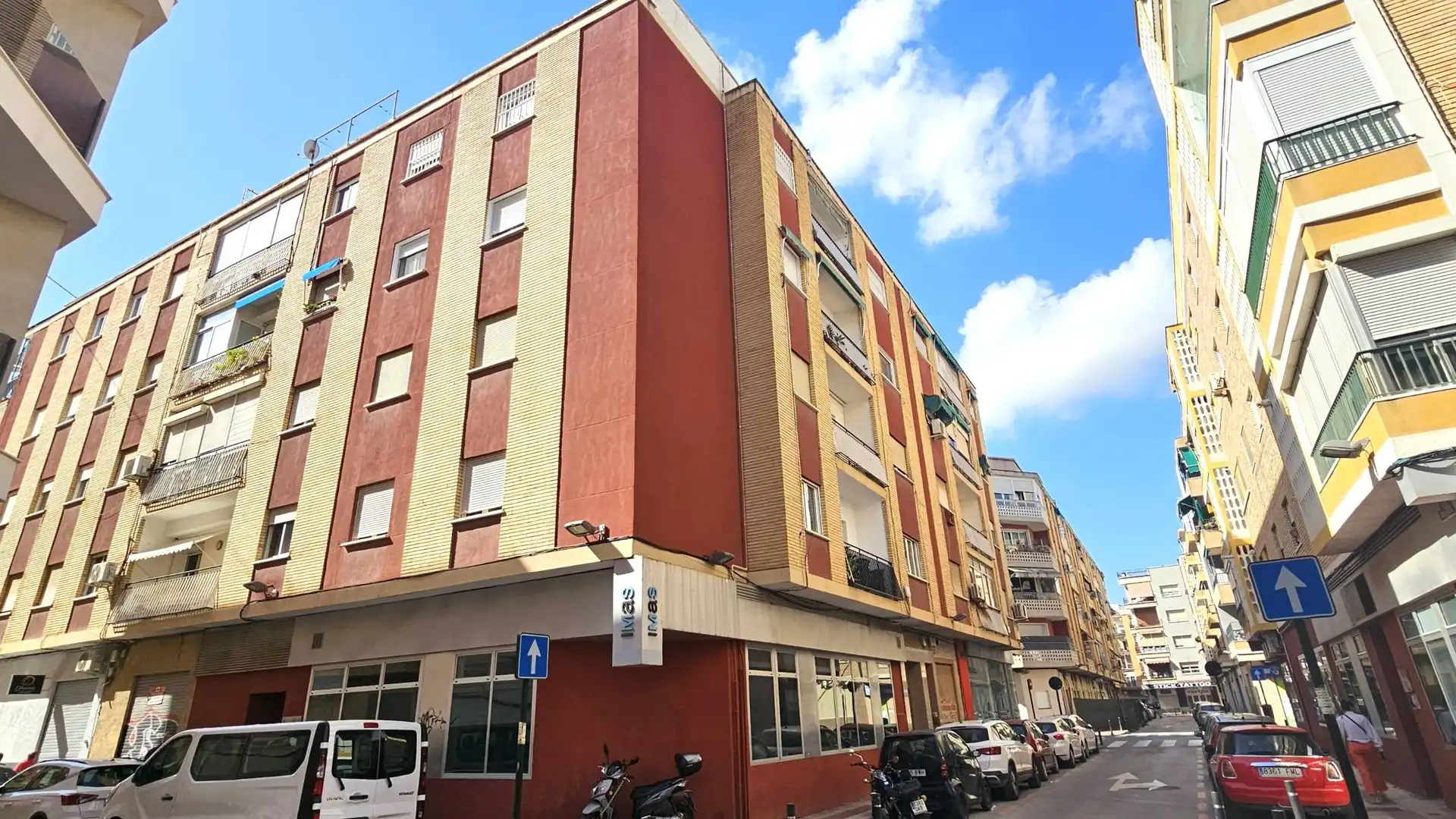 Vista exterior de Piso en venta en  Murcia Capital con Trastero