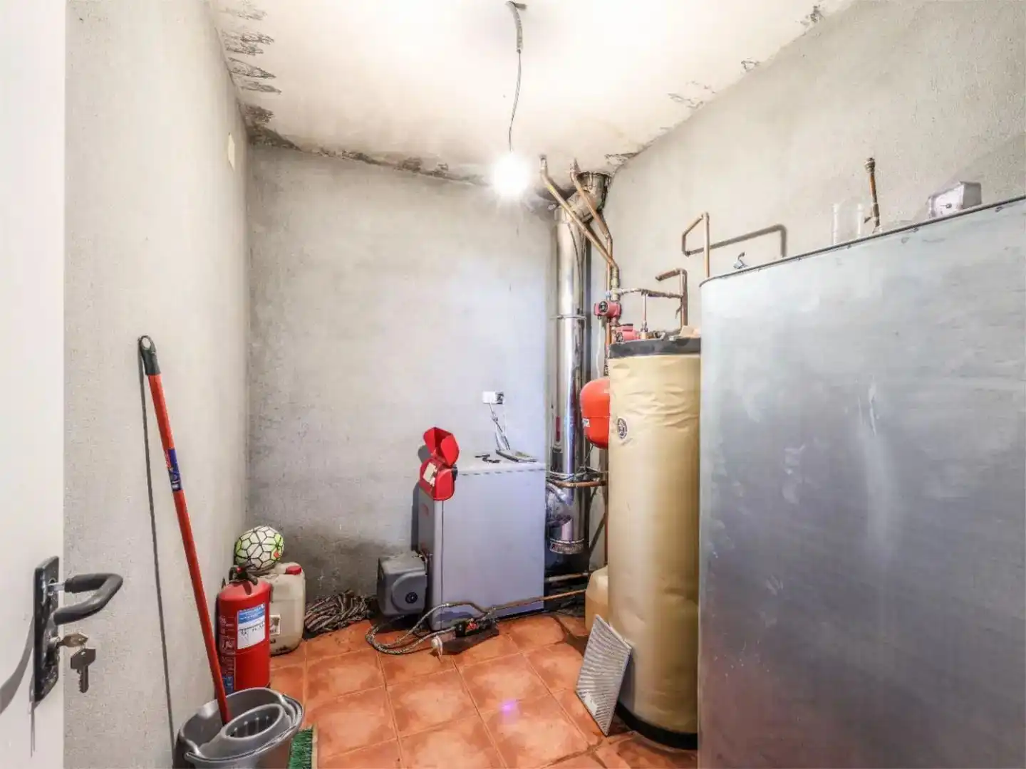 Chalet con jardín en venta en Calle ALmendro 25, imagen 23