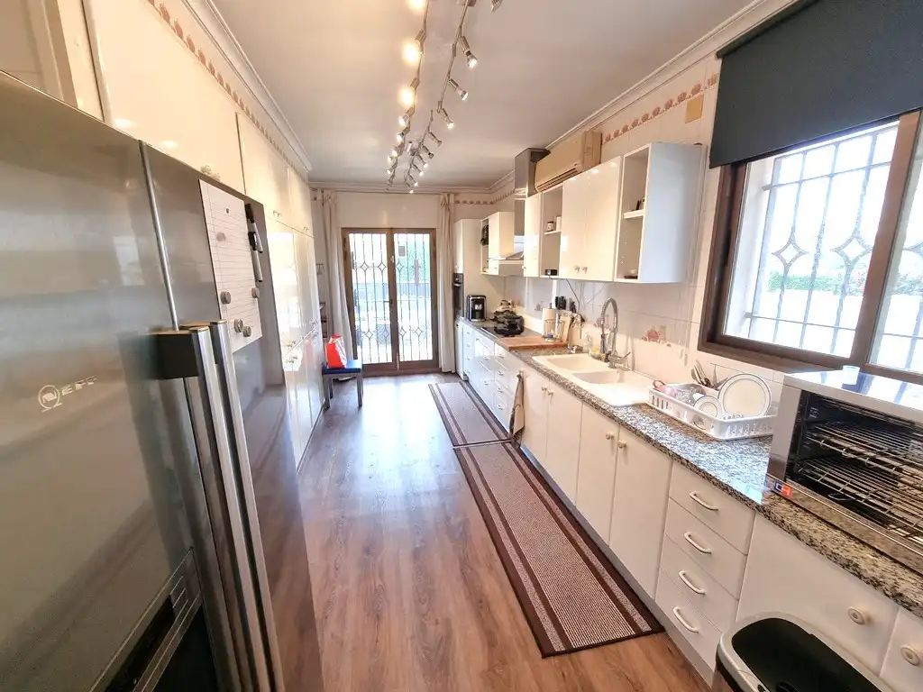 Kitchen of Houses for sale in Vilafortuny - Cap de Sant Pere