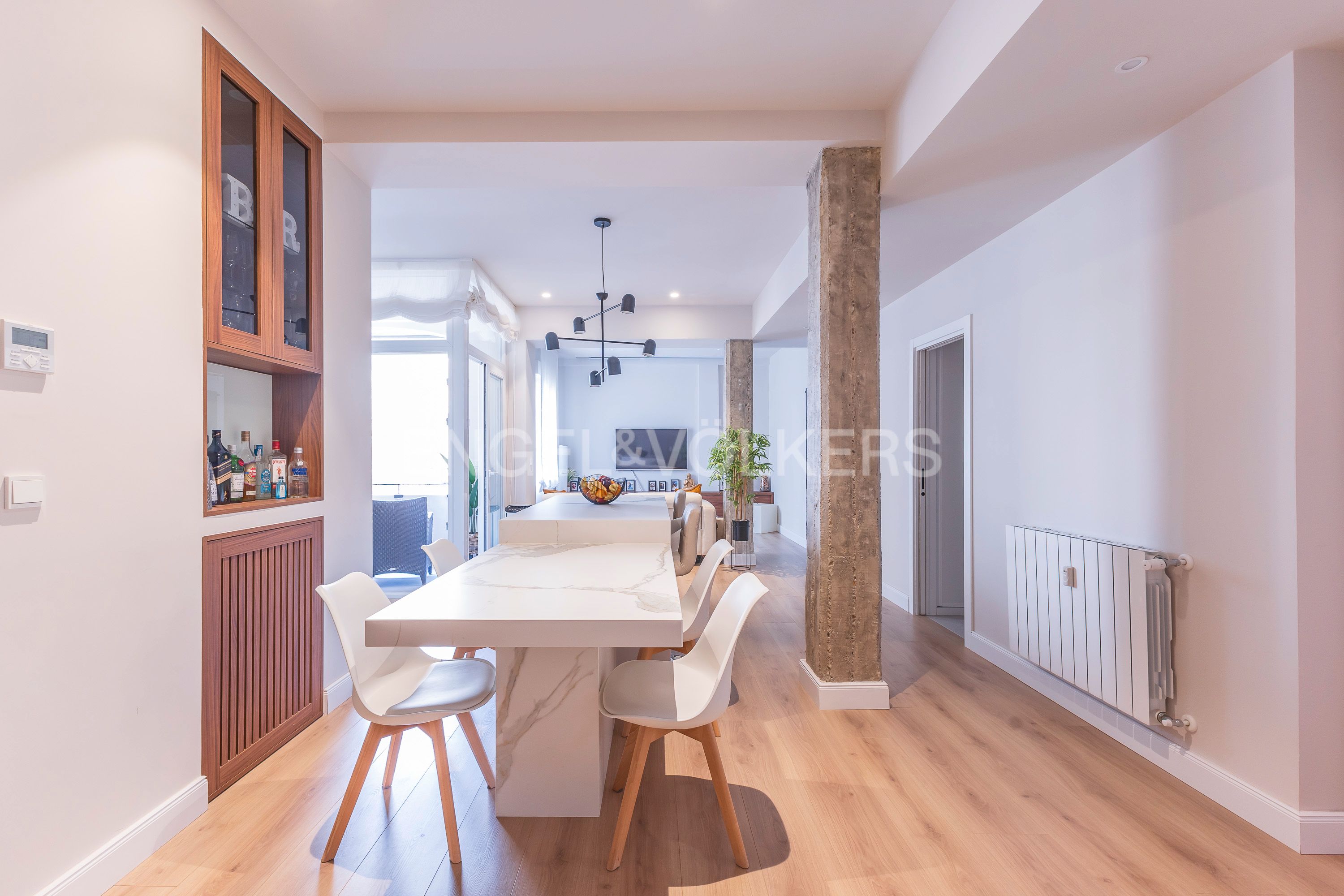 Exterior view of Apartment for sale in  Madrid Capital  with Air Conditioner, Heating and Parquet flooring