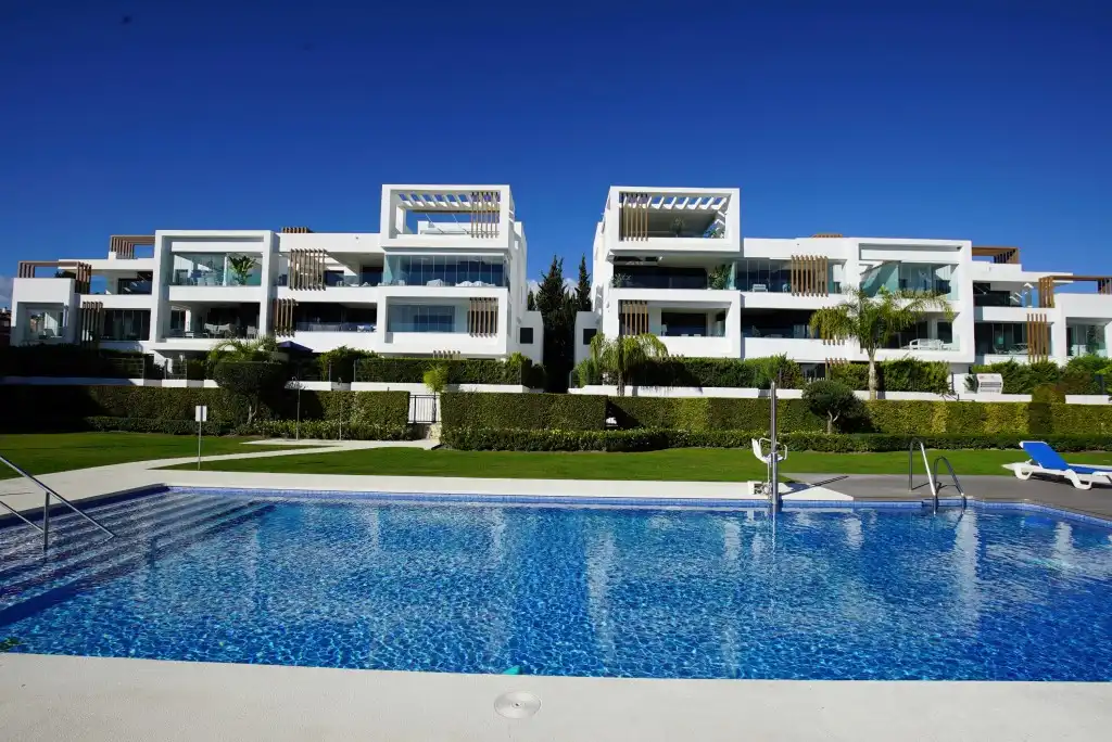 Apartament amb piscina en venda a Benamara - Atalaya