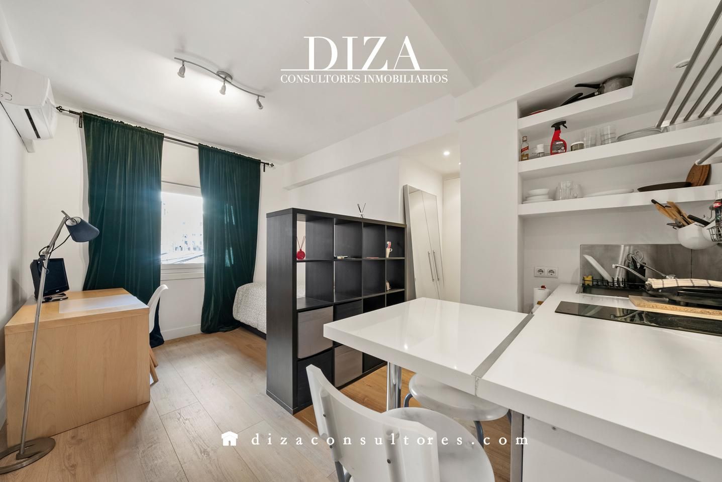 Exterior view of Study to rent in  Madrid Capital  with Air Conditioner, Heating and Furnished