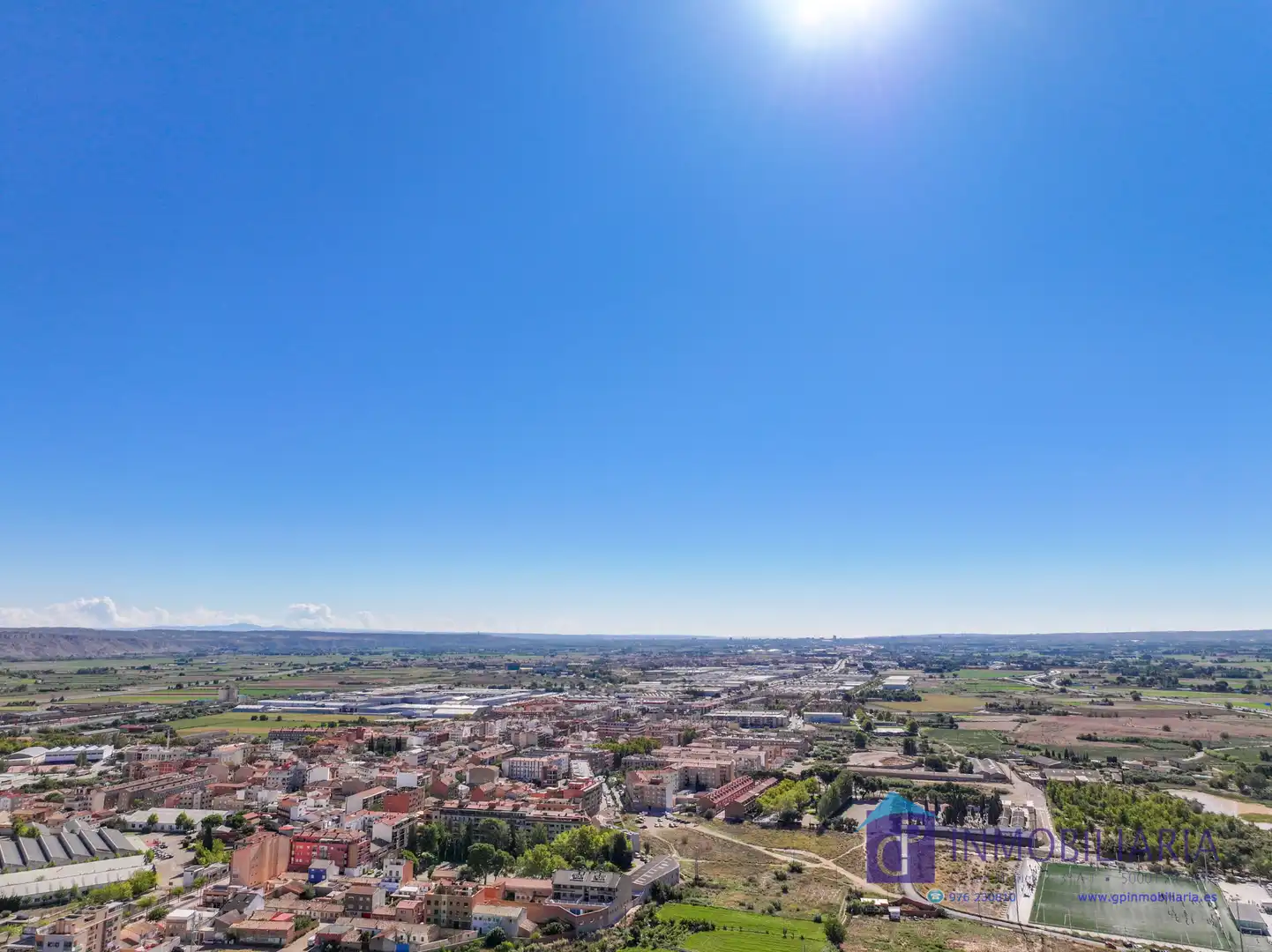 Außenansicht von Residential zum Verkauf in Zaragoza