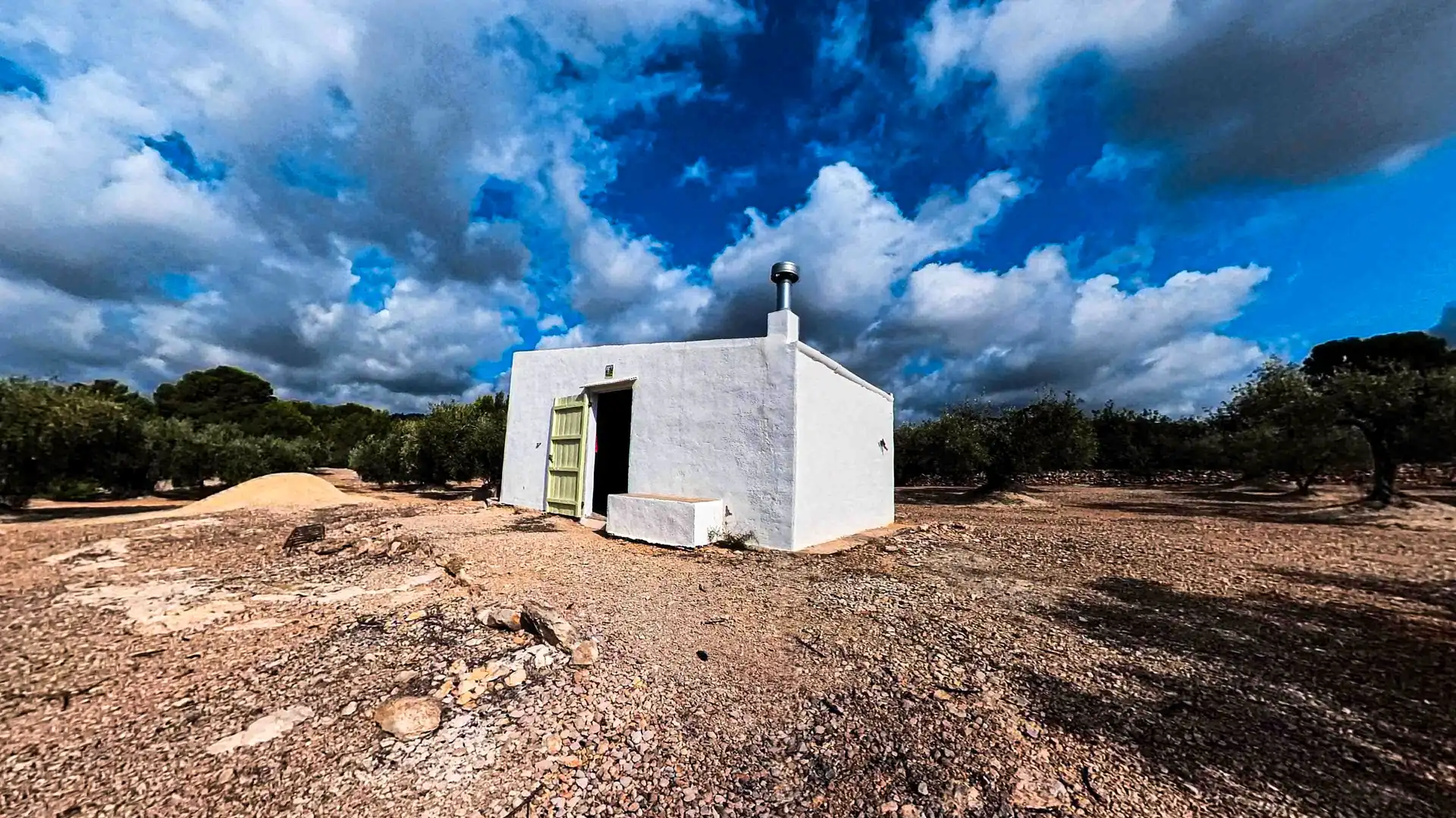 Maison rustique avec jardin à vendre à L'Ampolla
