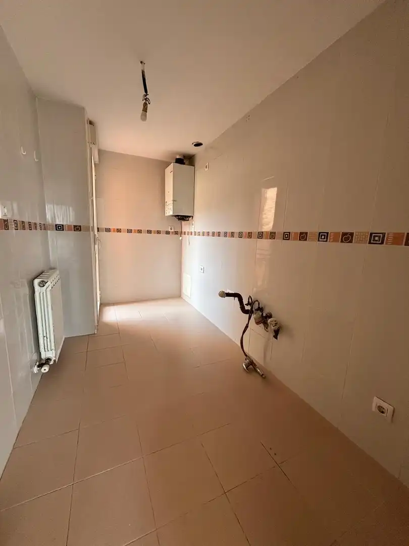 Baño de Piso en venta en Fuentes de Ebro con Trastero