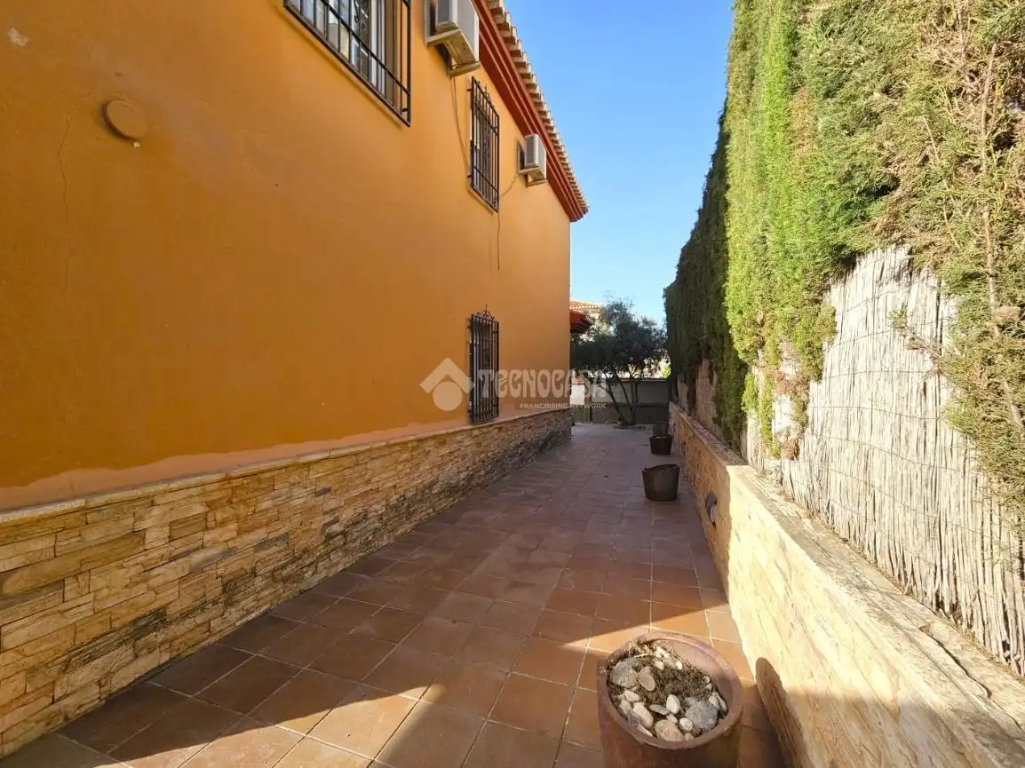 Casa en venta en Cúllar Vega, imagen 7