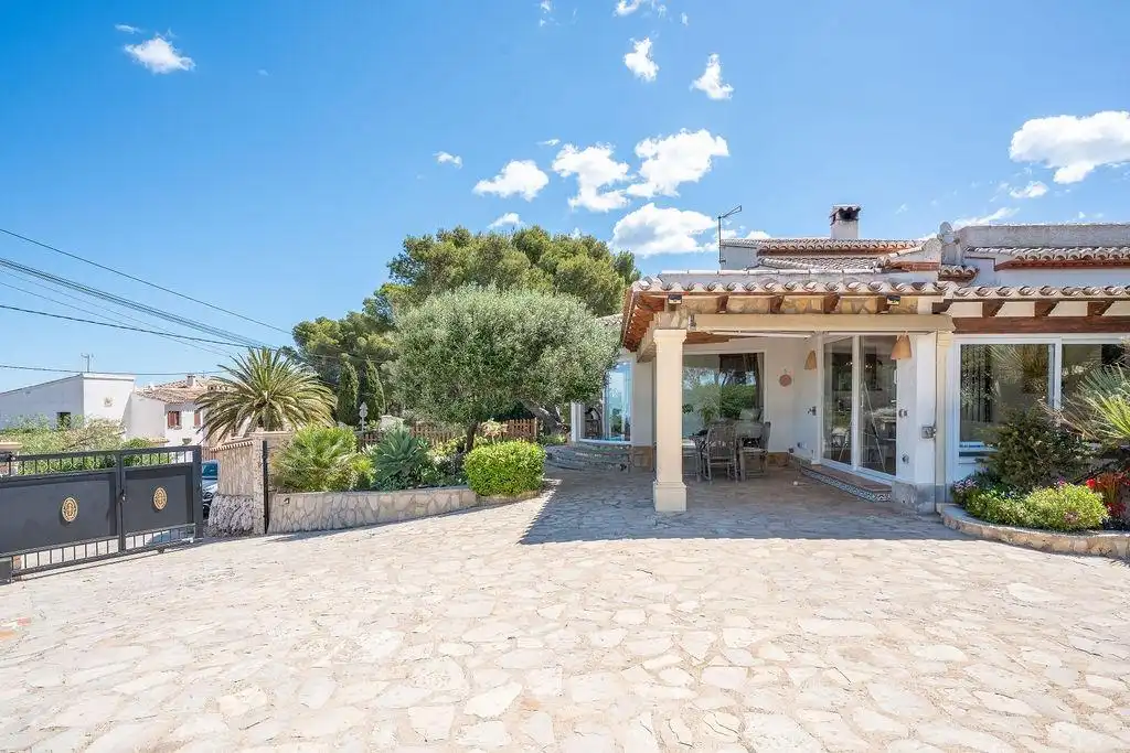 Exterior view of Houses for sale in Jávea / Xàbia  with Air Conditioner, Heating and Private garden