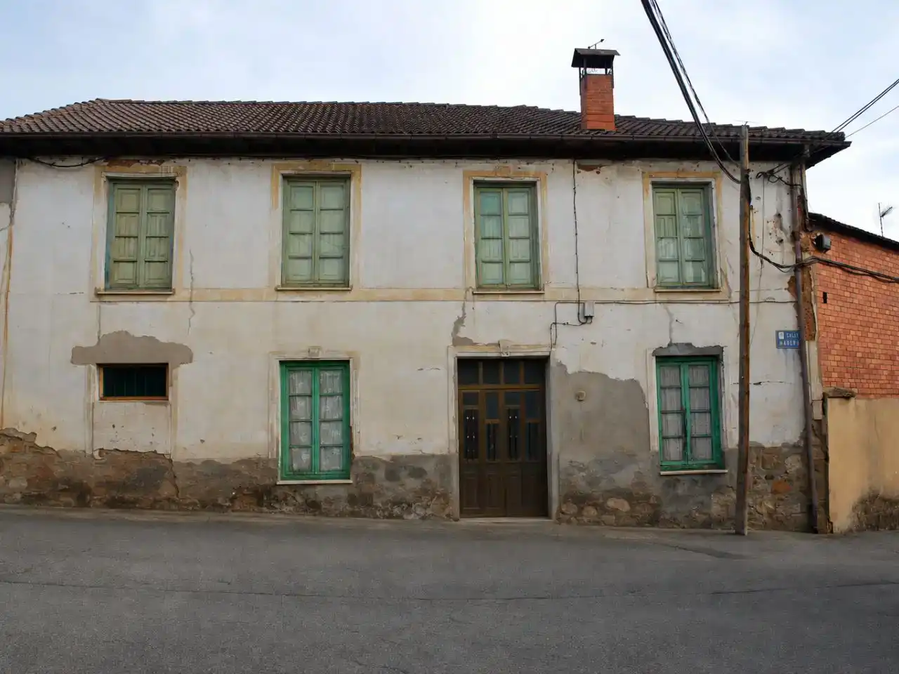 Vista exterior de Casa adosada en venda en Rioseco de Tapia, León