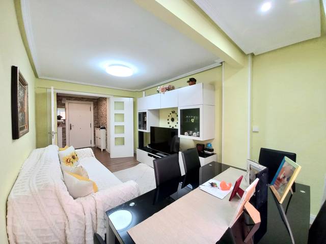 Piso en Venta en Calle de la Lealtad en San Agustín - Parque Europa