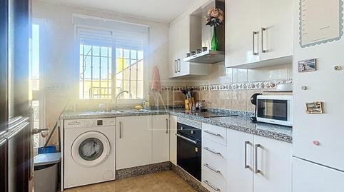 Foto 4 de Casa adosada en venda a Calle Tetuan, La Malahá, Granada