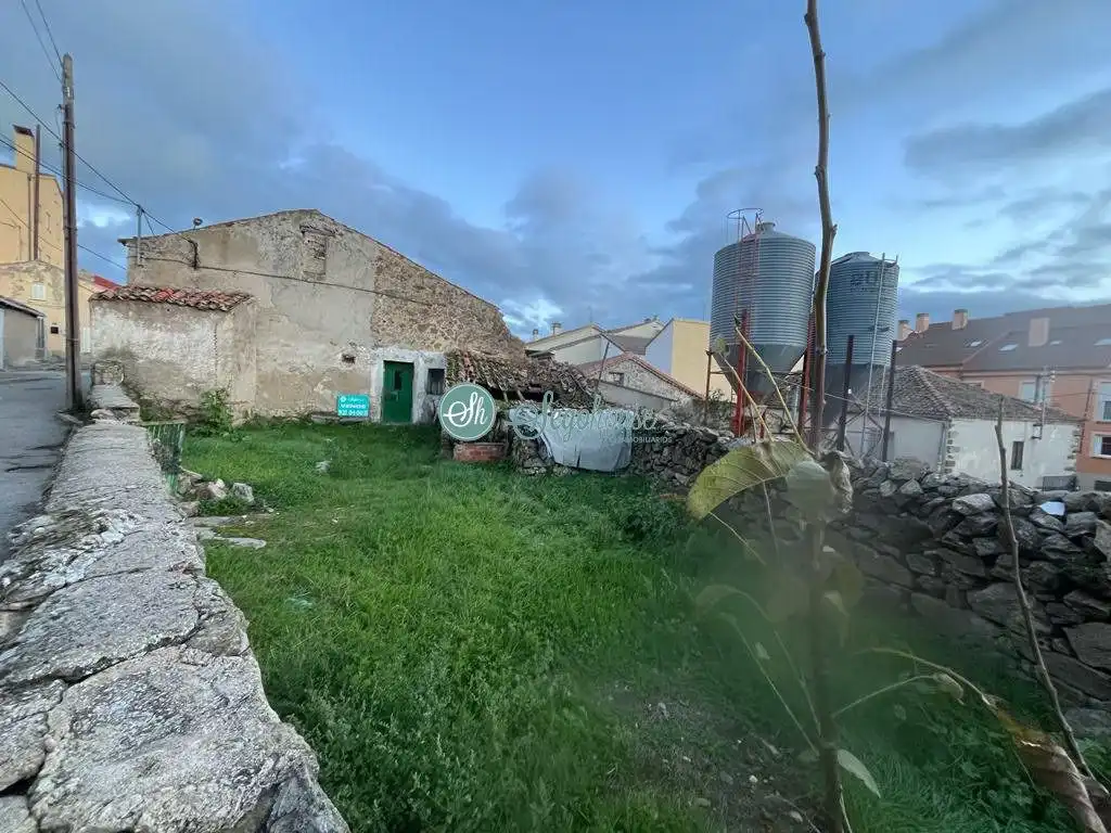 Houses for sale in Segovia