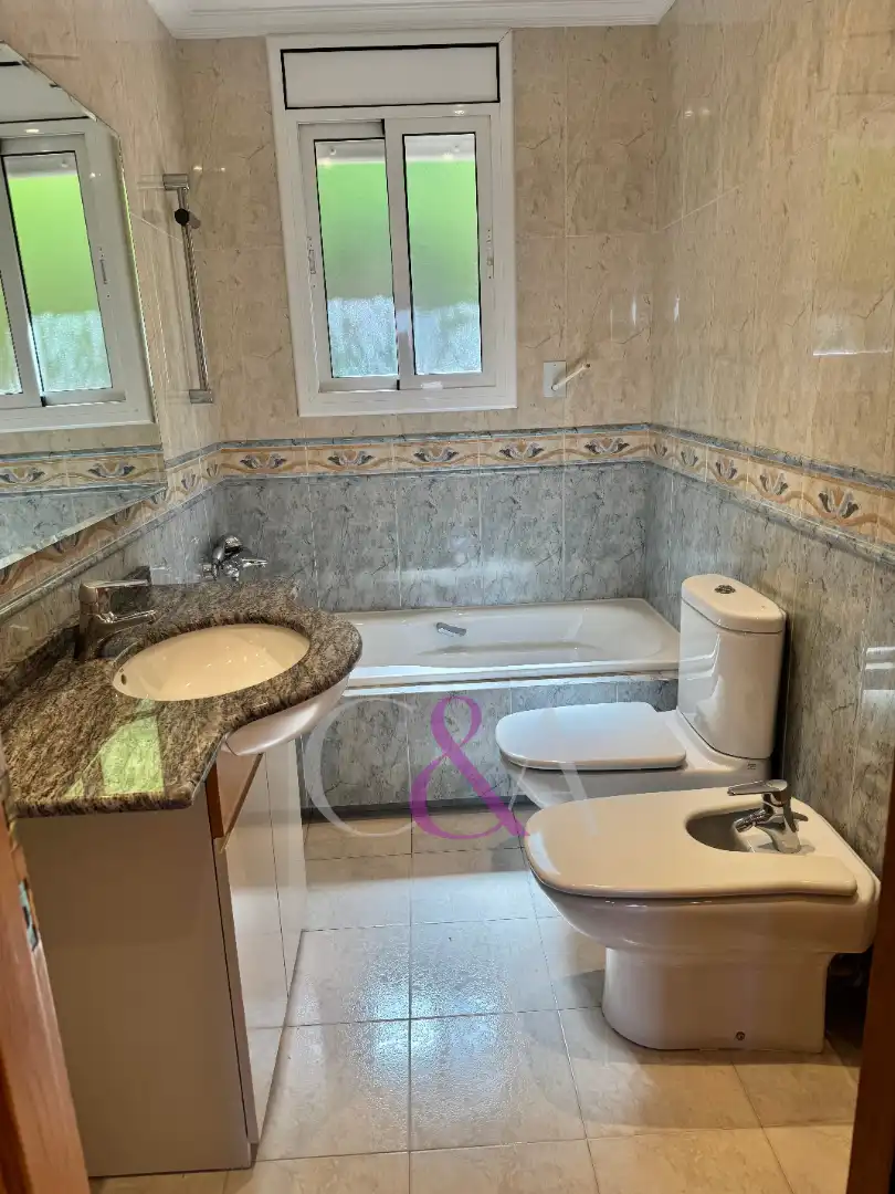 Baño de Casa o chalet en venta en Sant Vicenç de Montalt con Aire acondicionado, Calefacción y Terraza