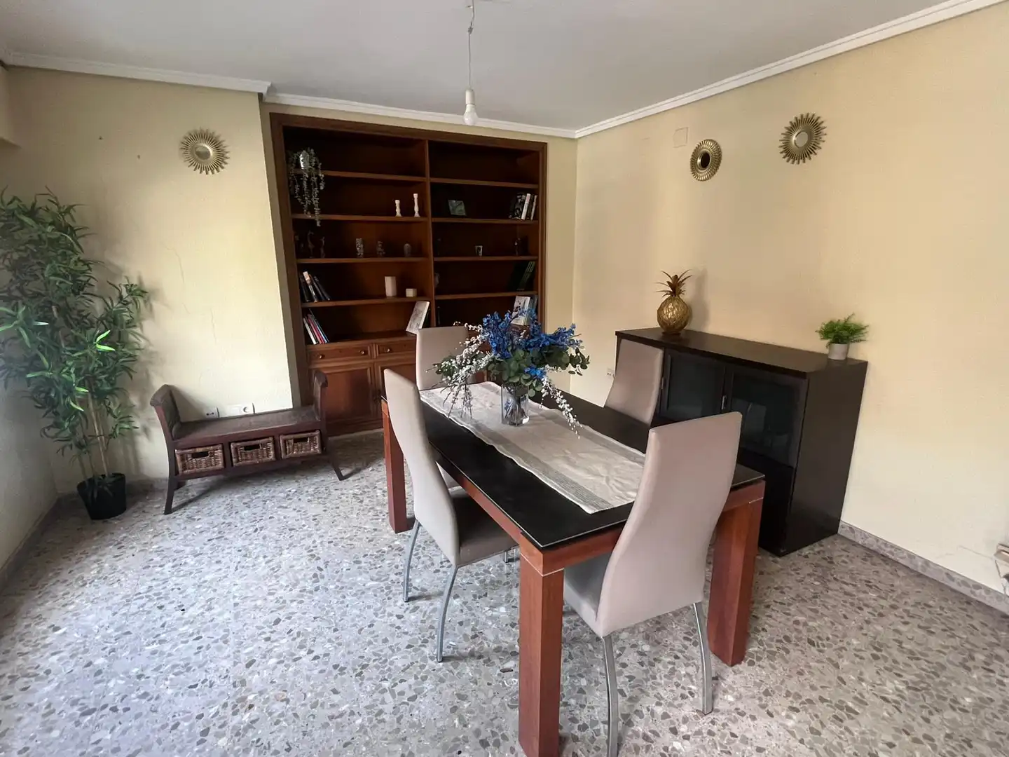 Comedor de Piso en venta en La Pobla de Farnals con Terraza, Horno y Balcón
