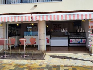 Local comercial en traspaso en avenida sant joan de deu 76