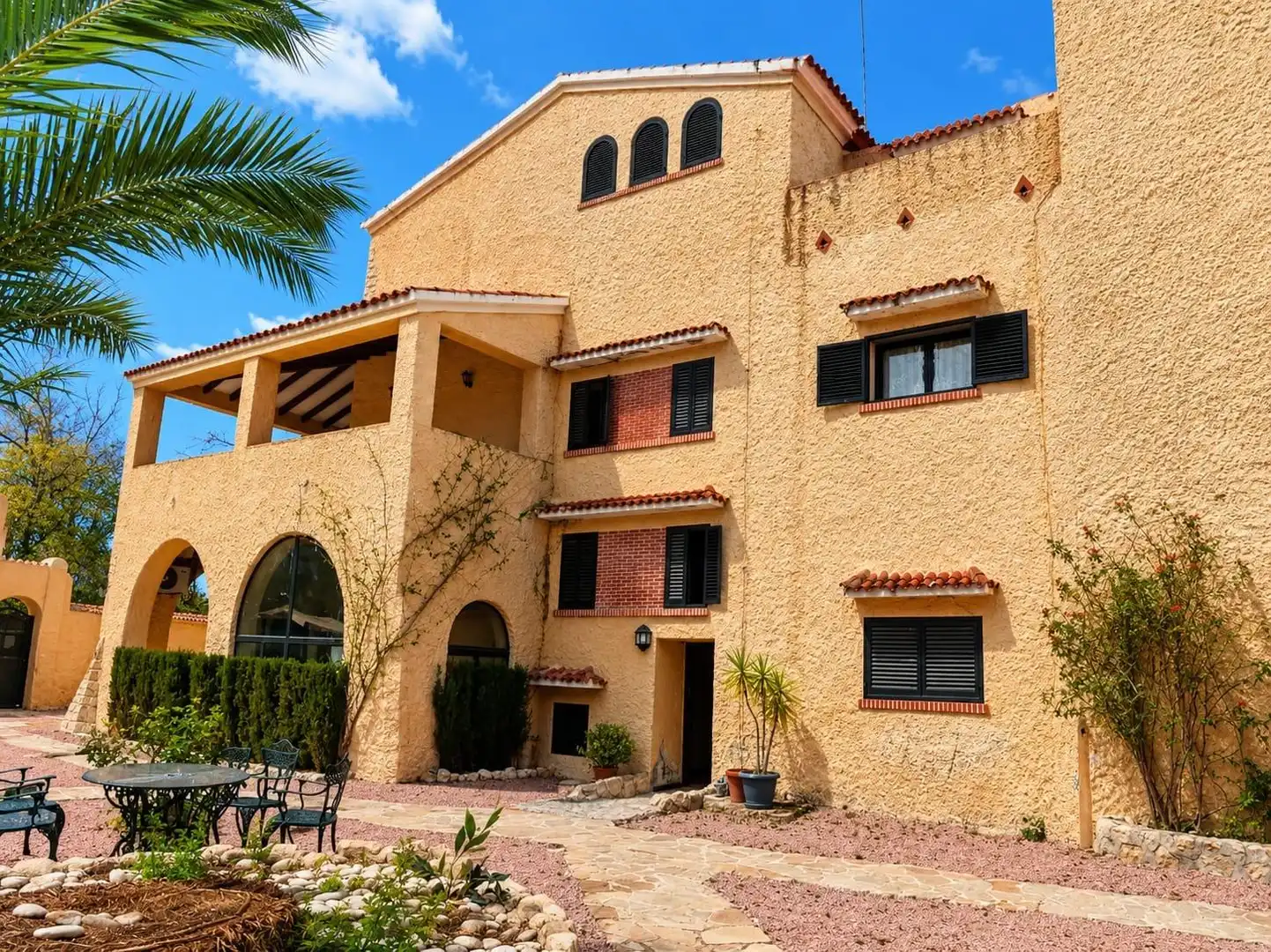 Reihenhaus mit Pool zur Miete in Calle Menorca "Finca Capucho"
