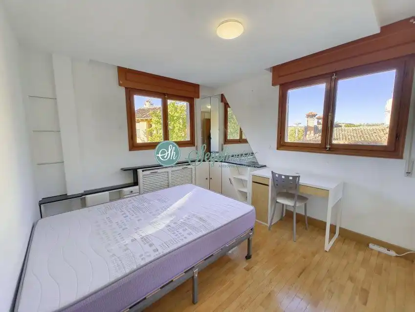 Habitación de Piso en venta en Plaza Mayor - San Agustín