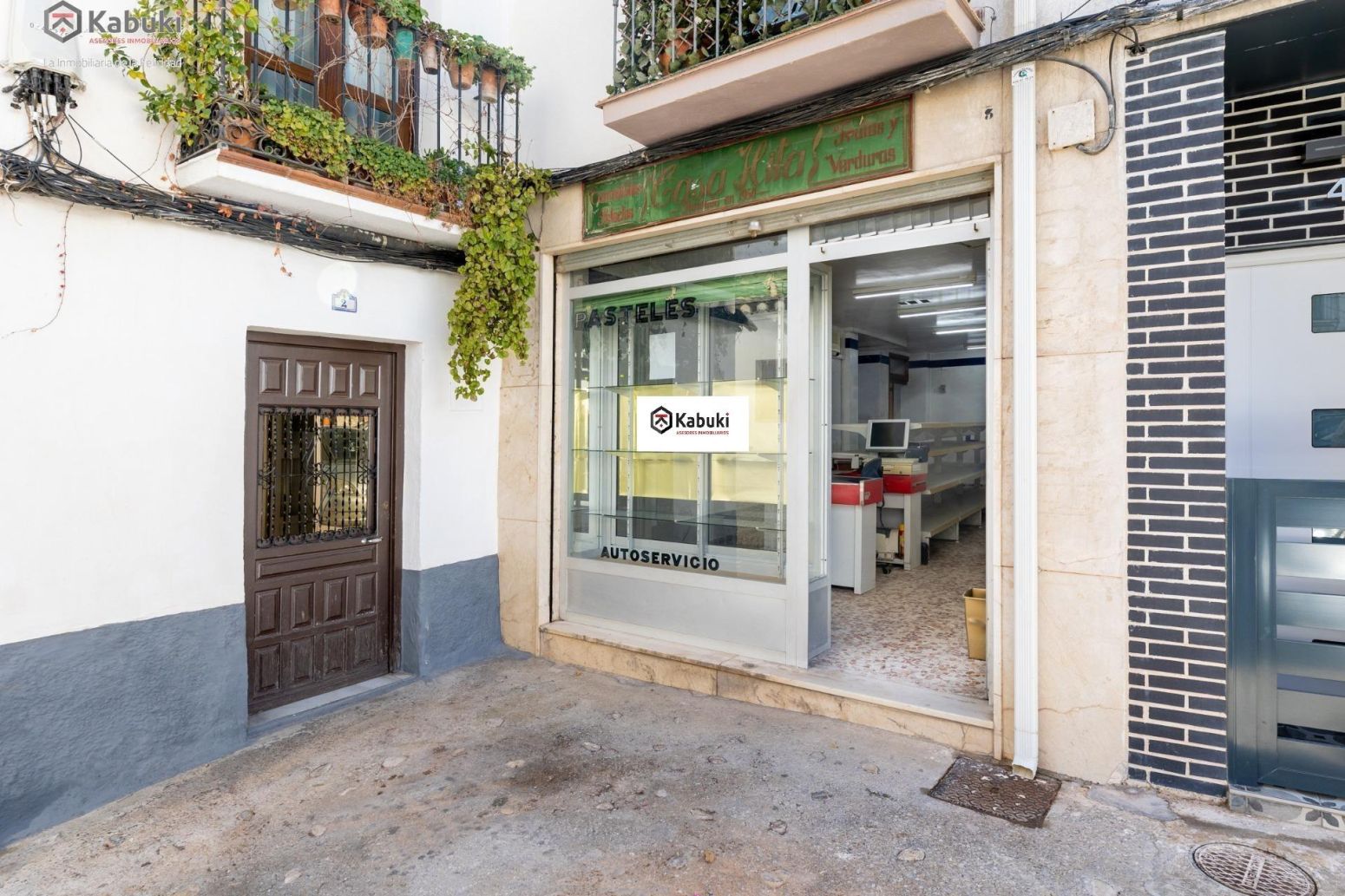Exterior view of Premises for sale in Huétor de Santillán  with Terrace