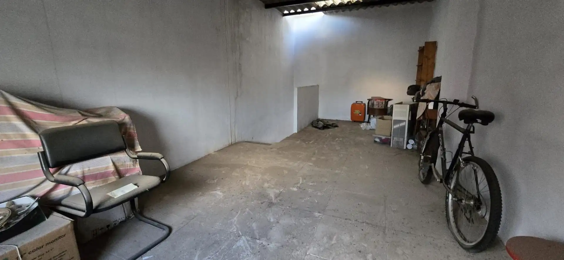 Garage for sale in Santa Bárbara