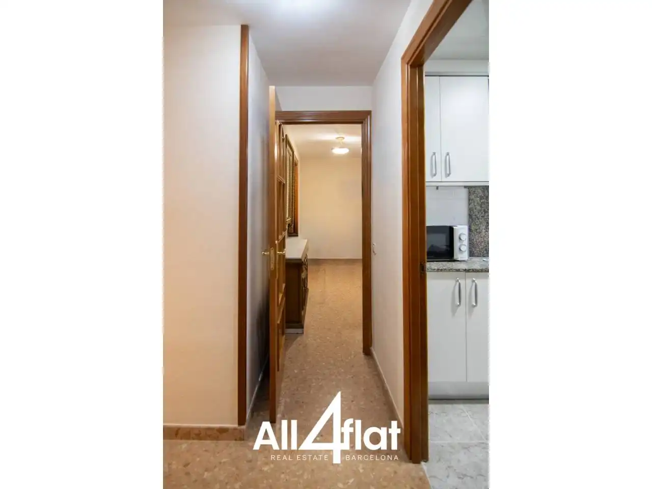 Wohnung zum Verkauf in Viladecans mit Klimaanlage, Heizung und Balkon