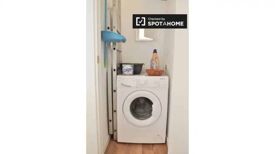 Flat for rent in El Raval