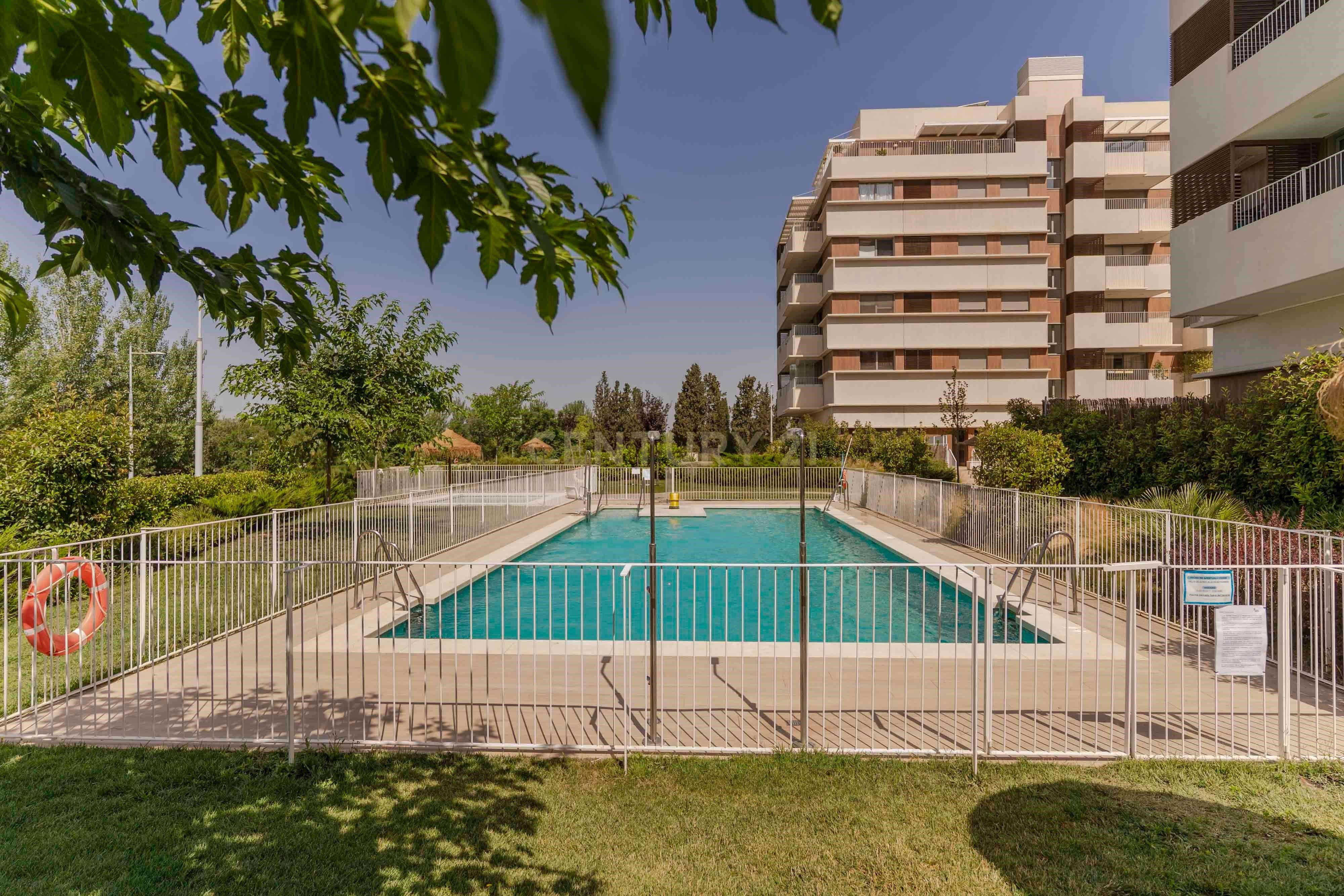 Swimming pool of Flat for sale in  Granada Capital  with Air Conditioner and Terrace