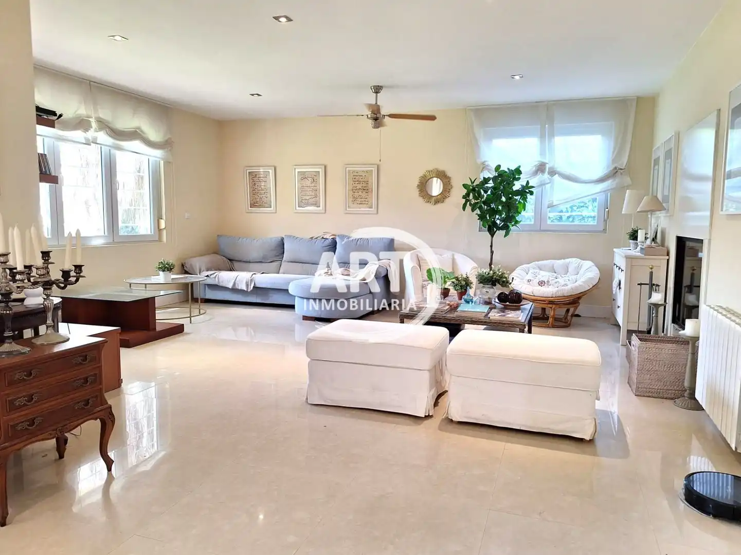 Sala de estar de Casa o chalet en venta en Bétera con Calefacción, Jardín privado y Terraza