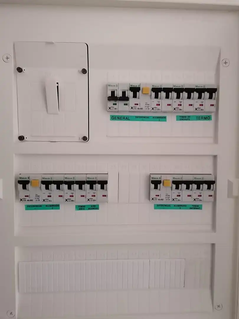 Oficina de alquiler en Los Alcázares