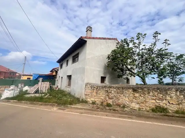 Vista exterior de Casa o chalet en venta en Gozón