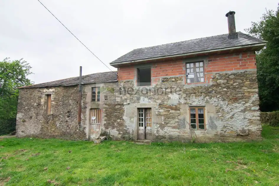 Landhaus zum Verkauf in Queiroga 4