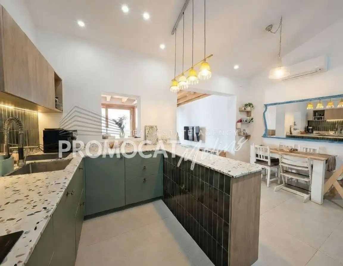 Kitchen of Houses for sale in Molins de Rei  with Air Conditioner, Private garden and Terrace