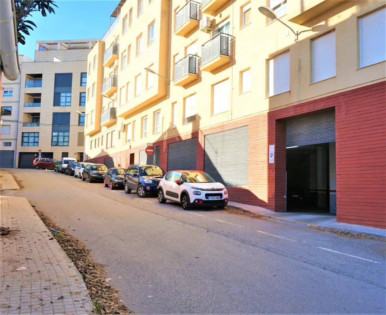 Parkplatz zum Verkauf in Calle Mira 4