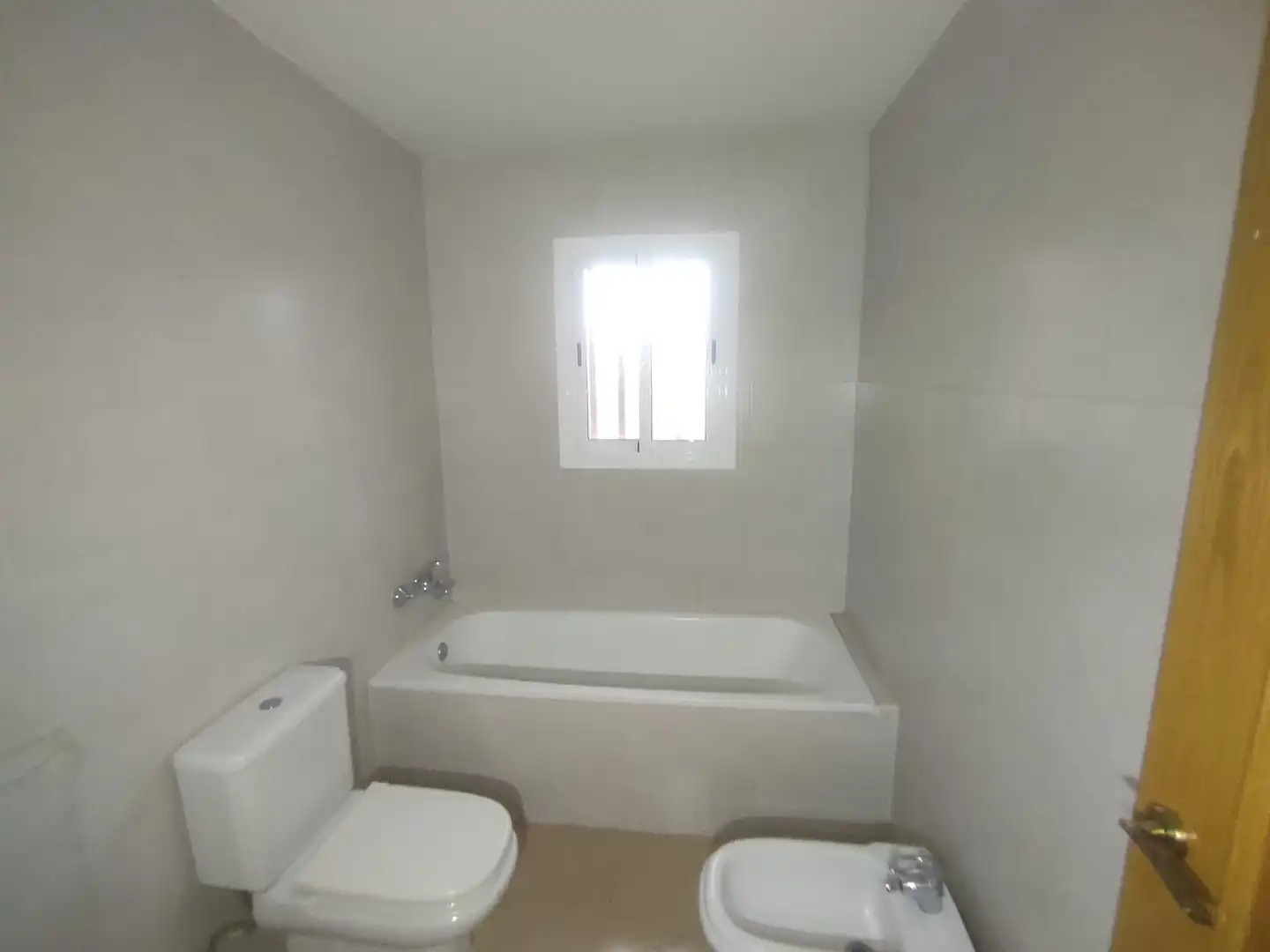 Baño de Casa o chalet en venta en Aiguamúrcia con Terraza y Piscina