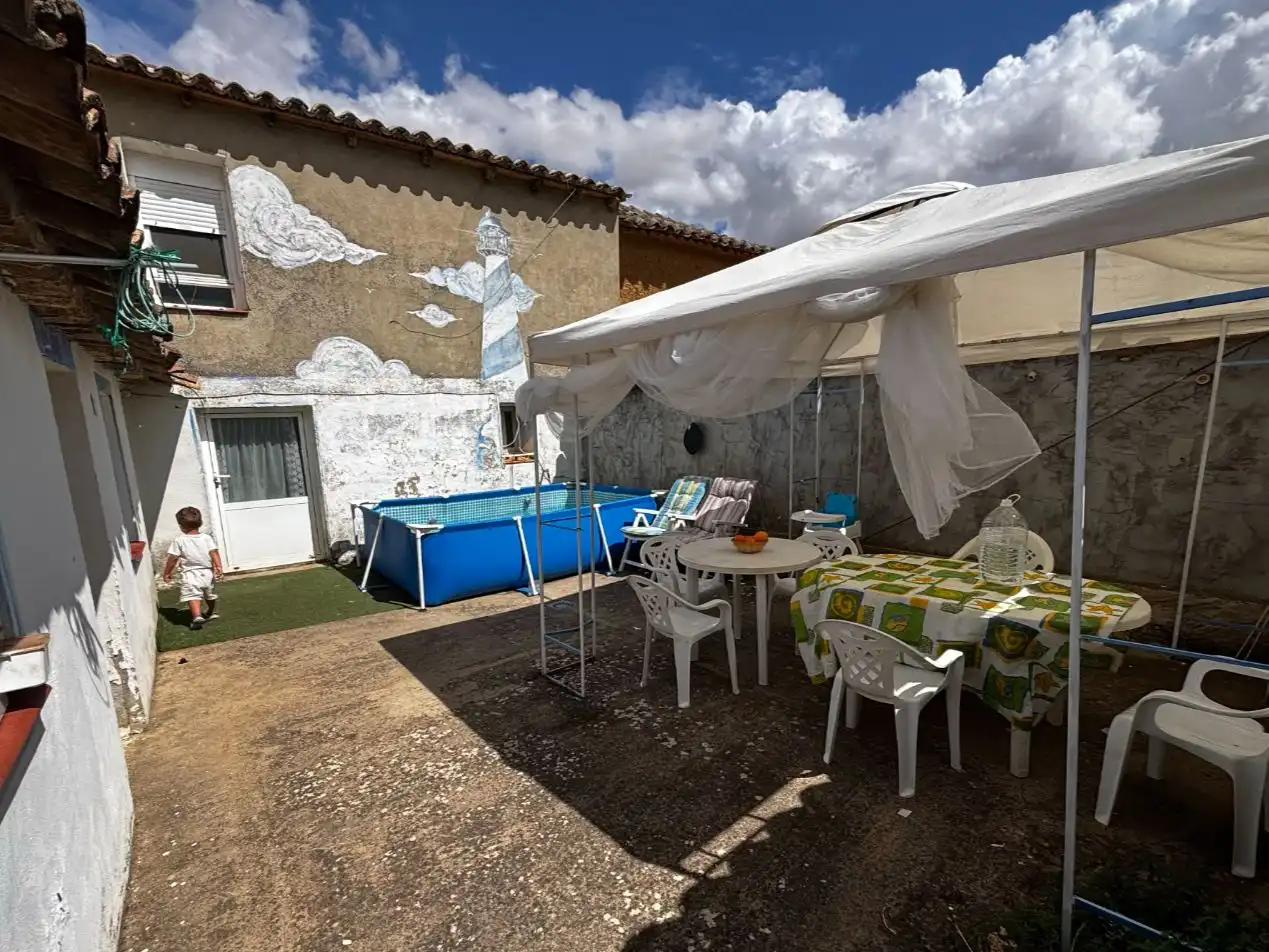 Terrassa de Casa o xalet en venda en Requena de Campos, Palencia