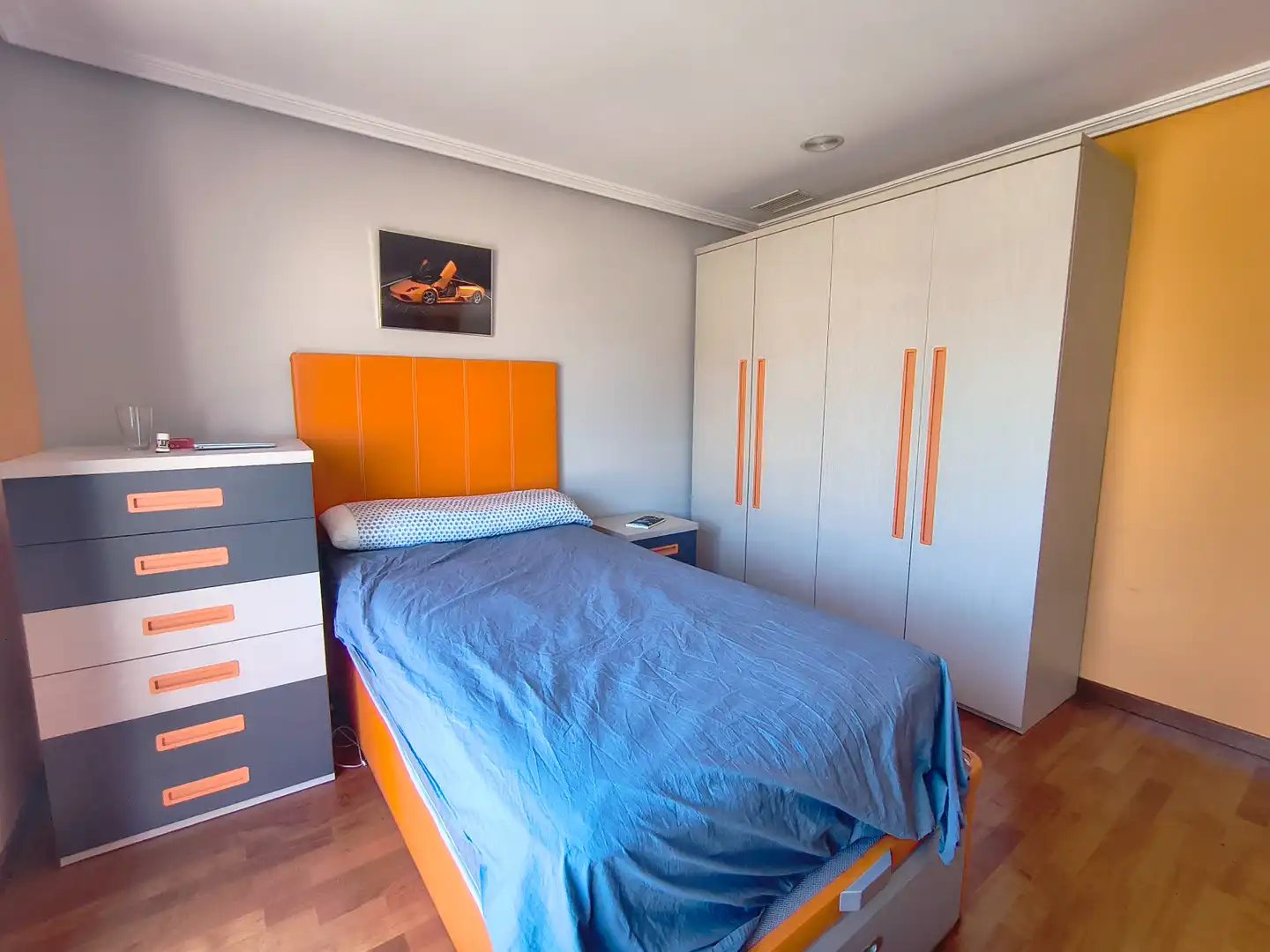 Habitación de Casa o chalet de alquiler en San Vicente del Raspeig / Sant Vicent del Raspeig con Aire acondicionado, Parquet y Amueblado