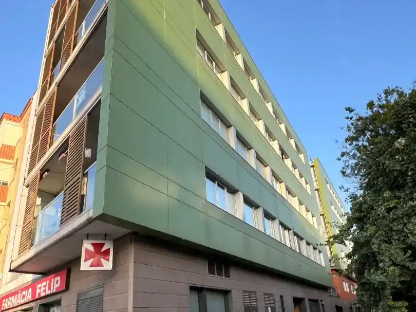 Vista exterior de Dúplex en venda en Montblanc amb Aire condicionat, Parquet i Traster